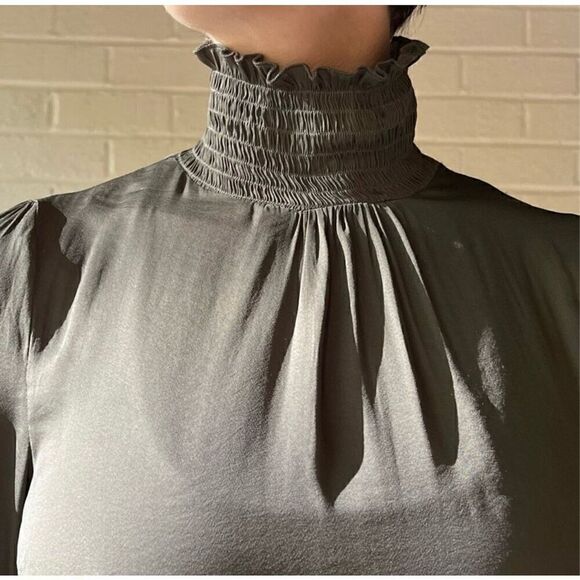 Vestique Olive Green Baby Doll Party Dress. Size L. High Neck Swiftie - Picture 2 of 14